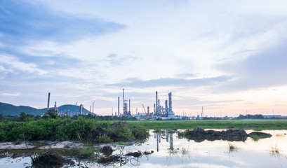 Obraz premium Industrial plant power station