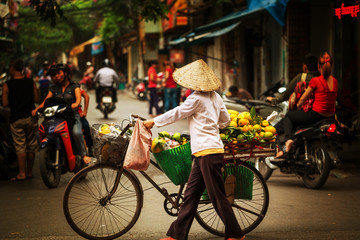 Vietnamese people. Hanoi - obrazy, fototapety, plakaty