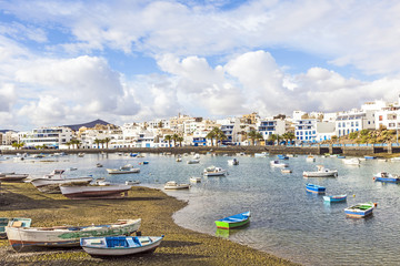 Fototapeta na wymiar Arrecife in Lanzarote Charco de San Gines boats and promenade