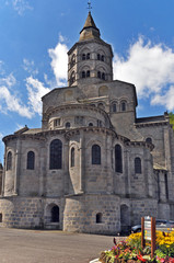 Obraz premium Orcival, Basilica di Notre Dame, Puy de Dome, Alvernia