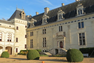 Fototapeta premium Maine-et-Loire - Cour du Château de Brézé
