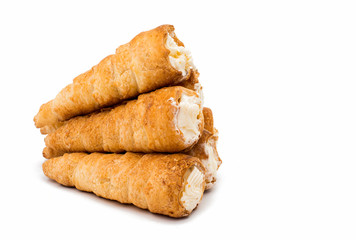 puff rolls with cream