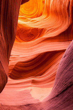 Sandstone pattern in lower Antelope canyon, Page, Arizona