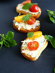 bruschetta with cheese