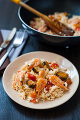 stir fried rice noodles with prawns and mussels