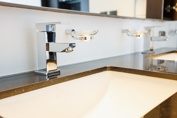 Modern bathroom faucet