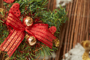 bow on top of the Christmas tree