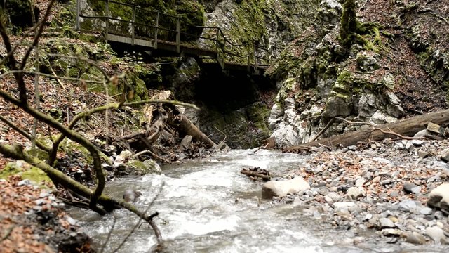 djavolji prolaz, part of