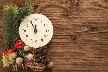Fototapeta na wymiar Christmas decoration with clock