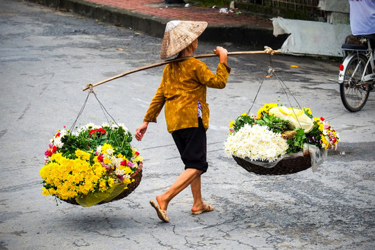 Life of florist vendor at small market in HANOI,vietnam