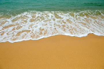 Wave of the ocean