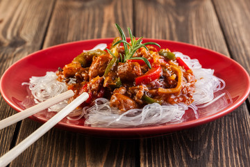 Chinese chicken with rice noodles