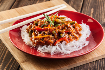 Chinese chicken with rice noodles