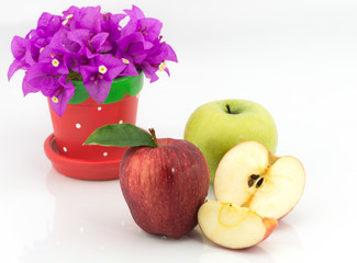apples and half of apple on white background