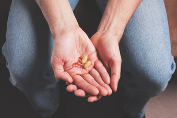 Obraz premium Hand with pills