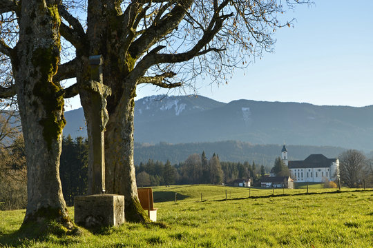 Wieskirche vor Ammergebirge, Steingaden