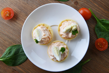 tartlet with cream