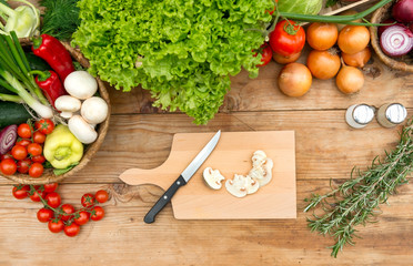 Cutting board with mushrooms