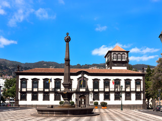 Fototapeta na wymiar Rathaus von Funchal, Madeira