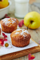 Apple muffins
