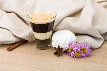 Capuccino with zephyr