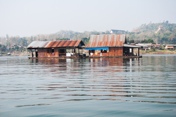 Obraz premium floating village in Kanchanaburi Province, Thailand