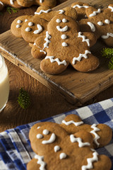 Obraz na płótnie Canvas Homemade Decorated Gingerbread Men Cookies