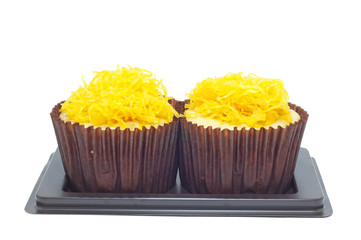 Cupcakes with golden threads