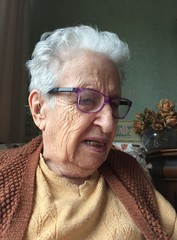 senior woman wearing eyeglasses