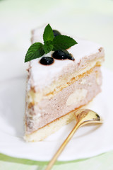 white cake