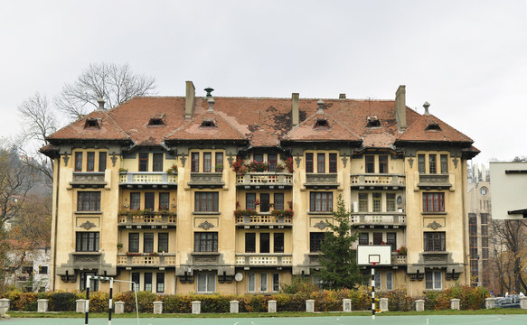 Brasov gheorghe dima park building