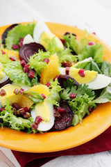 salad with haulms