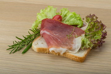 Prosciutto sandwich