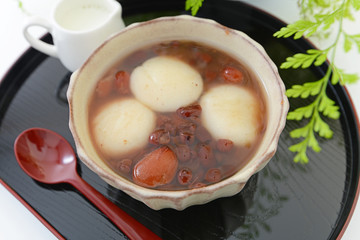 美味しそうな白玉ぜんざい