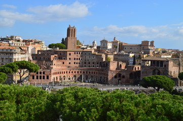 Fototapeta premium Rom, klarer Himmel, Herbst