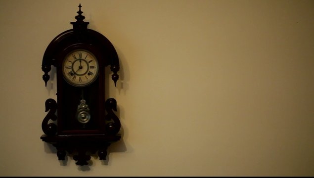 old clock ticking