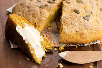 homemade pumpkin bread