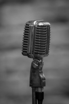 Early microphone 1940s
