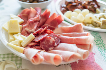 Antipasti misti italiani