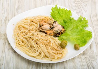 Spaghetti with mussels