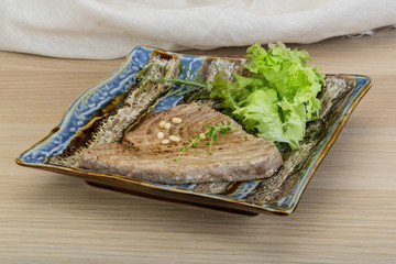 Grilled tuna steak