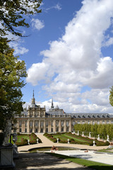 Obraz premium Palace, fountain in foreground. La granja de San Ildefonso, Spai