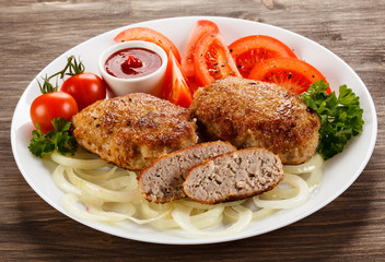Fried chops and vegetable salad