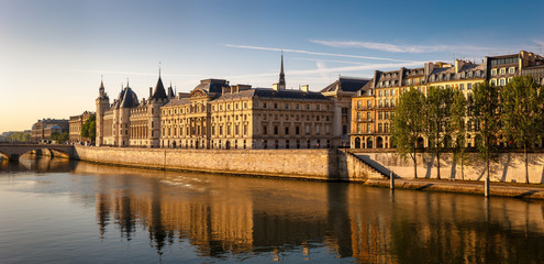 Glowing morning light on the Conciergerie and the River Seine, P