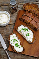 rye bread with cream cheese and dill