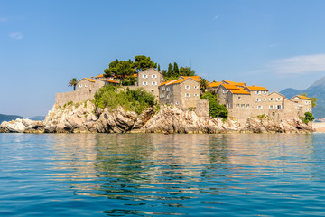 Fototapeta na wymiar The famous island of Sveti Stefan in Montenegro