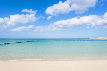 Fototapeta na wymiar 沖縄のビーチ・トロピカルビーチ
