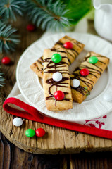 Christmas shortbread cookies with chocolate dragees