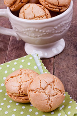 almond cookies
