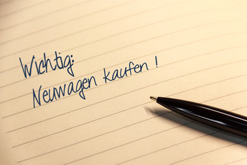 Notiz mit Mitteilung Neuwagen